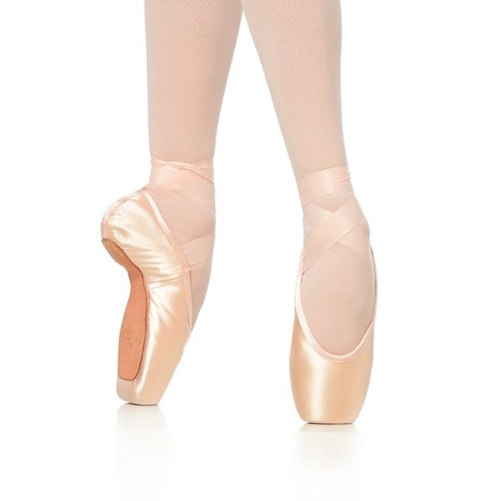 USA GAYNOR MINDEN
POINTE SHOES CLASSIC FIT CL-8M4SDH